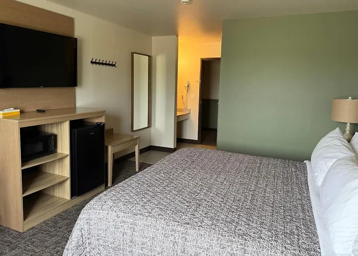 Travelodge By Wyndham Atlanta, Illinois